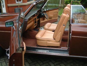 1982 Rolls Corniche Convertible full